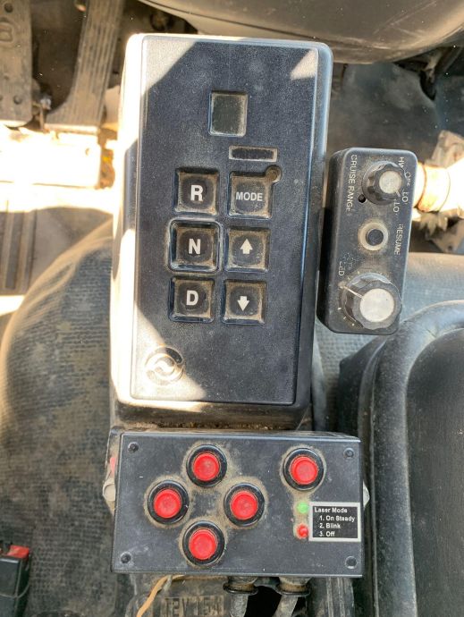 Image for 2000 GMC T8500 CDI 3-Kettle Thermoplastic Striping Truck Low Miles 47,356