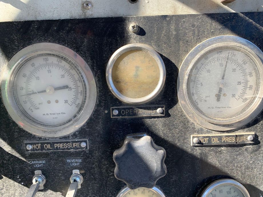Image for 2000 GMC T8500 CDI 3-Kettle Thermoplastic Striping Truck Low Miles 47,356