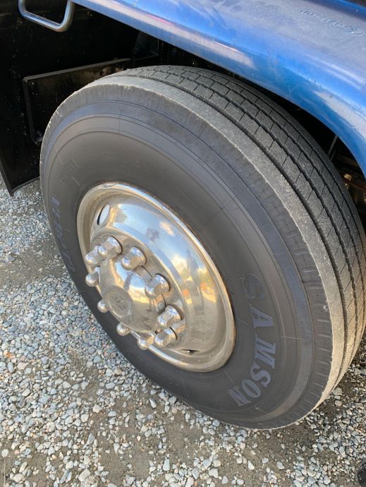 Image for 1998 GMC T7500 Thermoplastic Striping Truck Low Miles 97,270