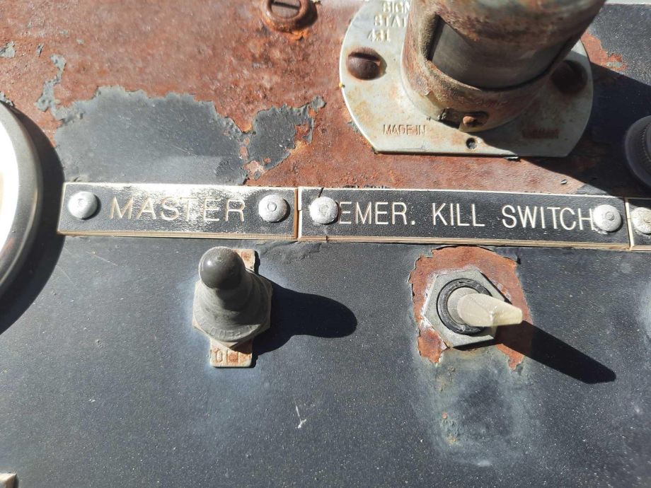 Image for 1998 GMC T7500 Thermoplastic Striping Truck Low Miles 97,270