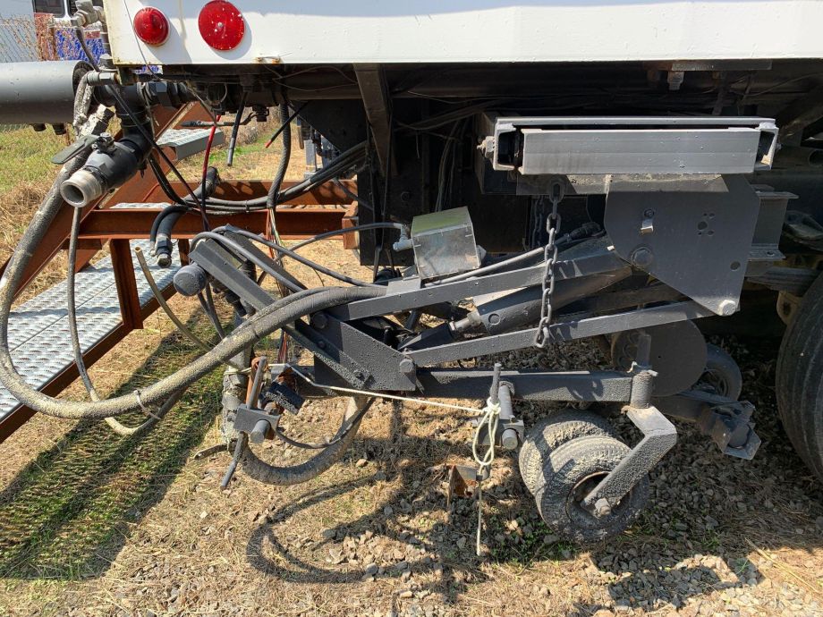 Image for 1993 Mack MR688P Linear Dynamics Cabover Road Striping Paint Truck