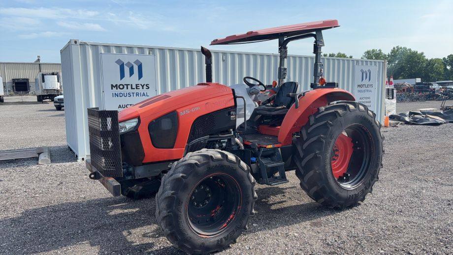 Image for Kubota M5-091D Utility Work-Ready Agricultural Tractor Low Hours 2,586