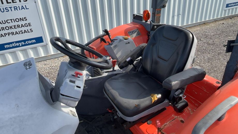 Image for Kubota M5-091D Utility Work-Ready Agricultural Tractor Low Hours 2,586