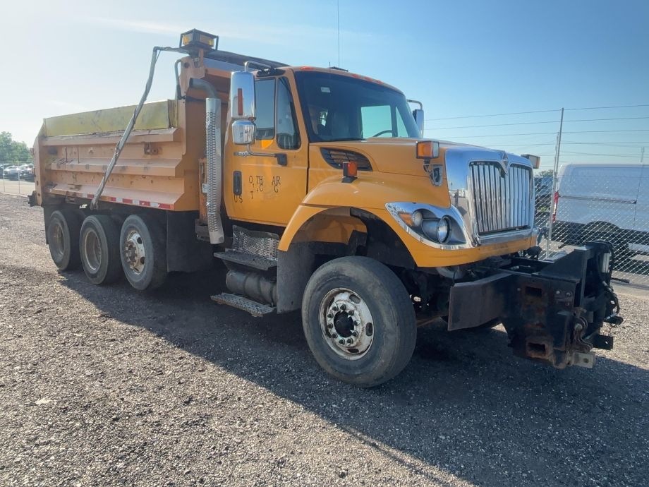 Image for 2014 International 7500 15’ Tri-Axle Dump Truck Diesel Engine