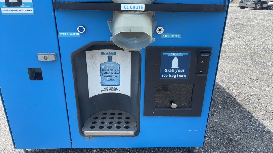 Image for Automated Ice & Water Vending Kios Machine