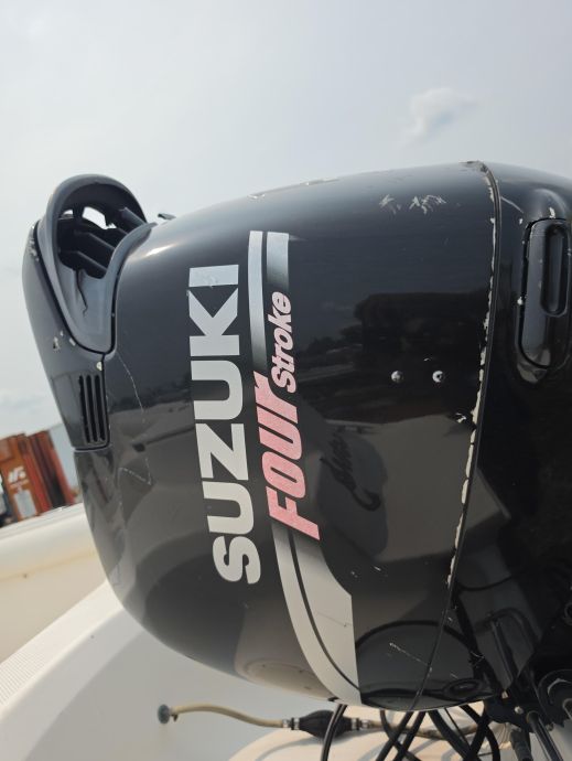 Image for 2009 Suzuki 4-Stroke Outboard Trophy Boat W/ S/A Mount