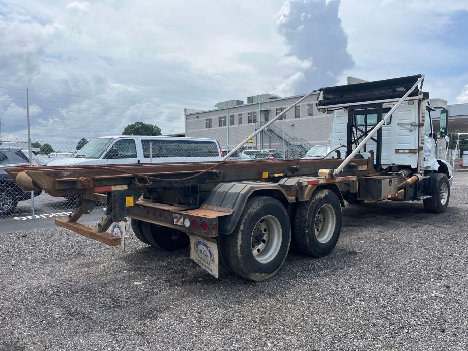 Image for 2019 Volvo VHD 22’ T/A Roll Off Truck, Heavy-Duty Capability