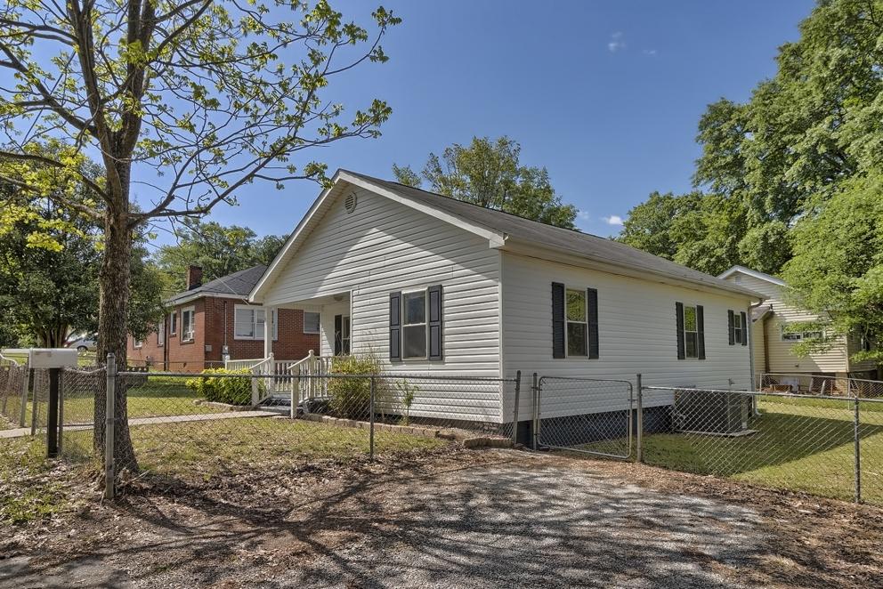 Image for Real Estate - 2/1 Bungalow - 124 Ellison Circle, Easley, SC