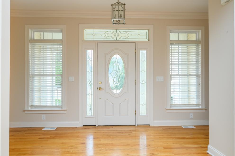 Image for One Owner, One Story with Bonus in Liberty