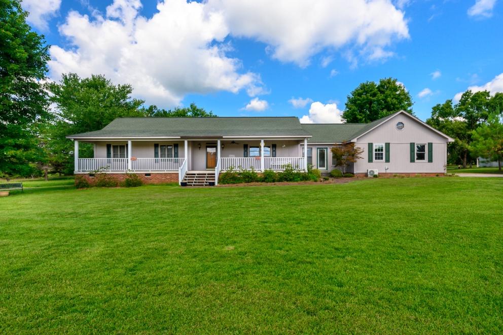 ThreeBedroom Ranch Home on ±25 Acres in Newberry, SC