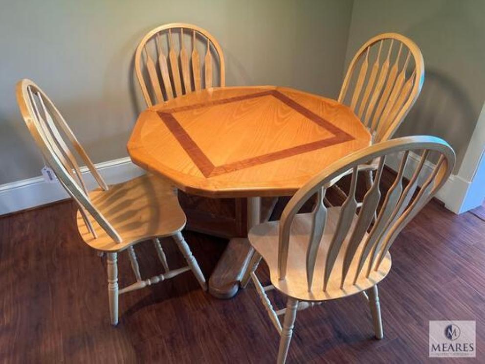 Image for Trube Living Estate Auction