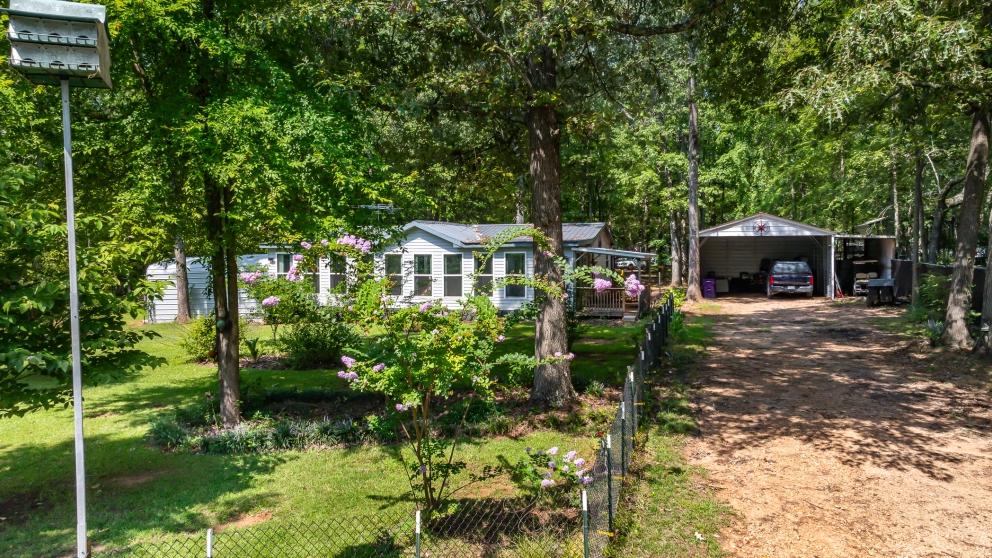 Image for Lake Greenwood Mobile Home on Double Lot (24-78)