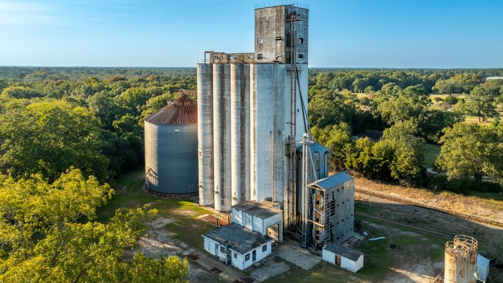 Image for Auction: Sumter, SC, Grain Storage Facility on 10 Acres