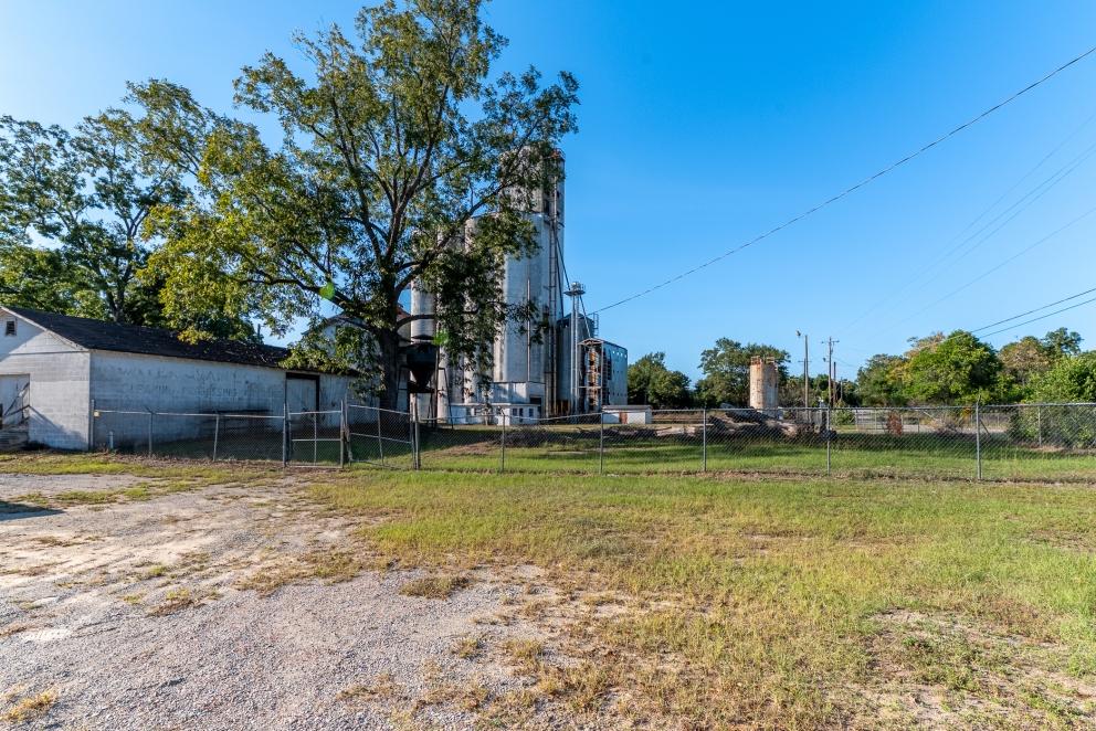 Image for Auction: Sumter, SC, Grain Storage Facility on 10 Acres