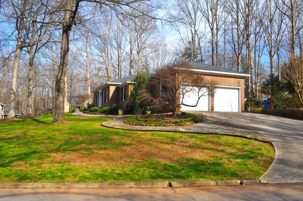 Image for Simpsonville SC - 3BR/2BA Home - Poinsettia