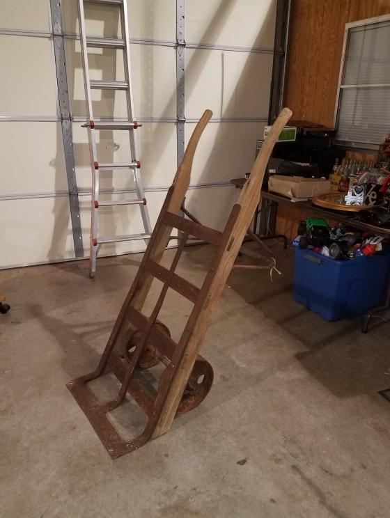 Image for Quarterly Gallery Auction (18-73)