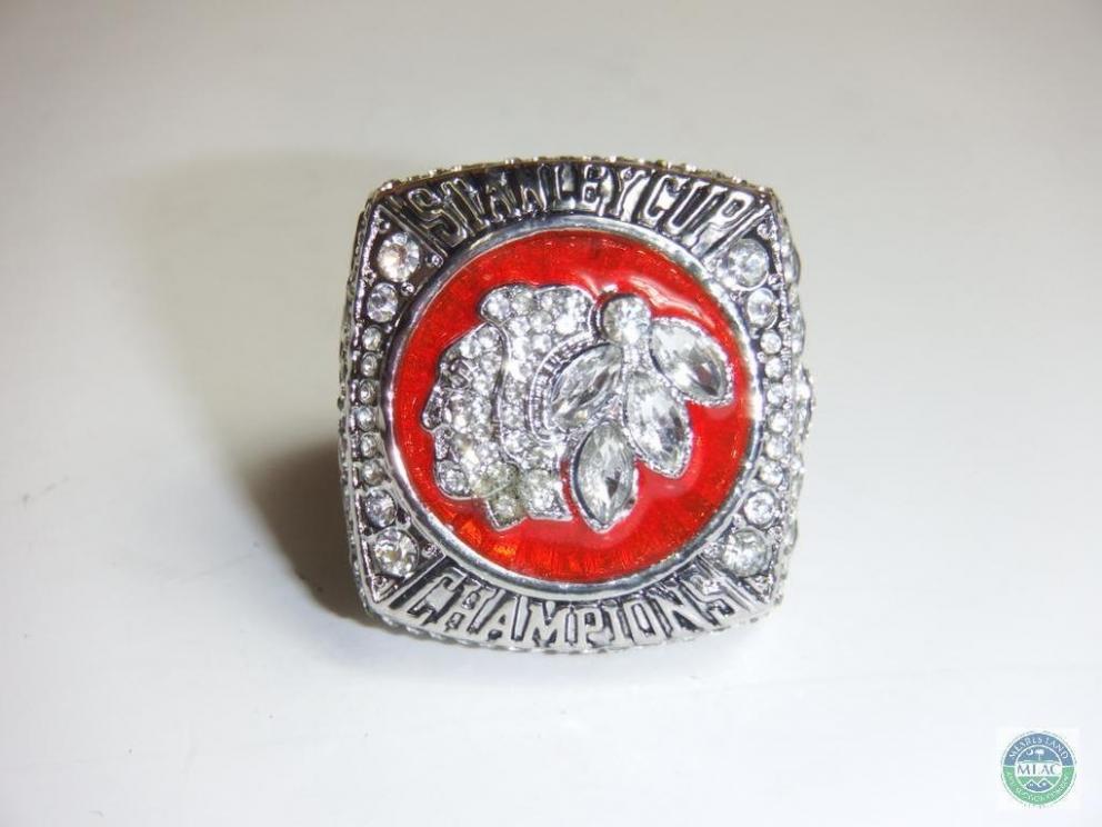 Image for Collector Sports Team Rings & Jewelry Event (18-108)