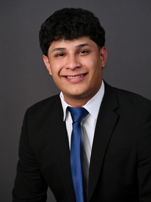 Photo of Brandon Mendoza