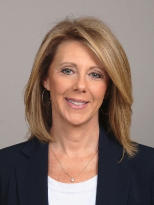 Photo of Lisa Nicholls