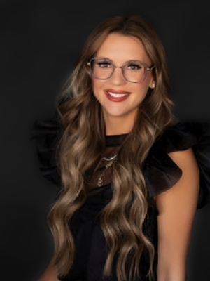 Photo of Courtney Buman, CAI