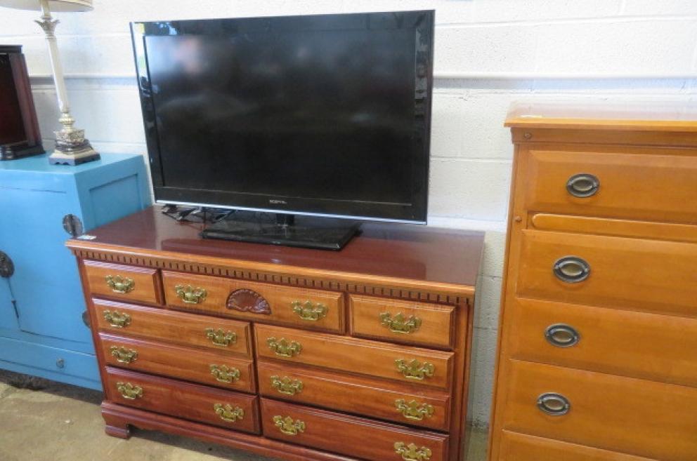 Image for Household and Collectibles