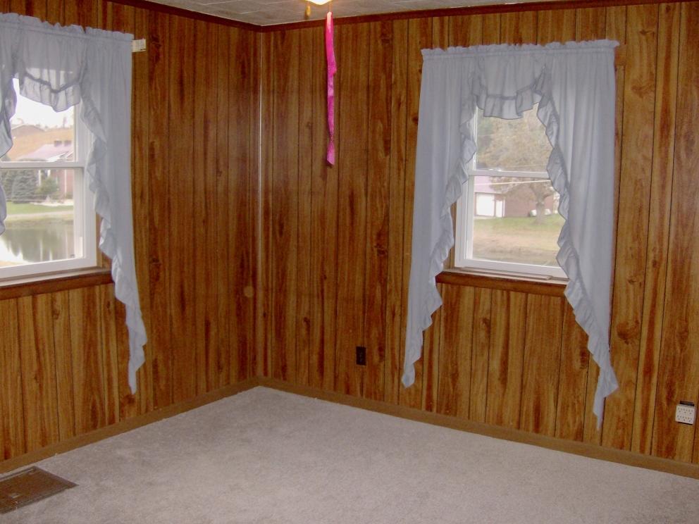 Image for 2 BR/1 BA Home on 1 Acre in Tazewell, VA—-Sells to the Highest Bidder!!—-ONLINE ONLY BIDDING