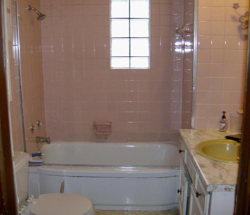 Image for 2 BR/1 BA Home on 1 Acre in Tazewell, VA—-Sells to the Highest Bidder!!—-ONLINE ONLY BIDDING