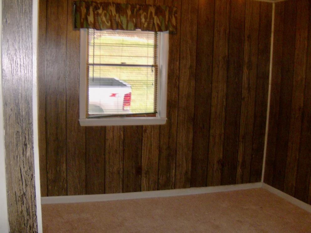 Image for 2 BR/1 BA Home on 1 Acre in Tazewell, VA—-Sells to the Highest Bidder!!—-ONLINE ONLY BIDDING