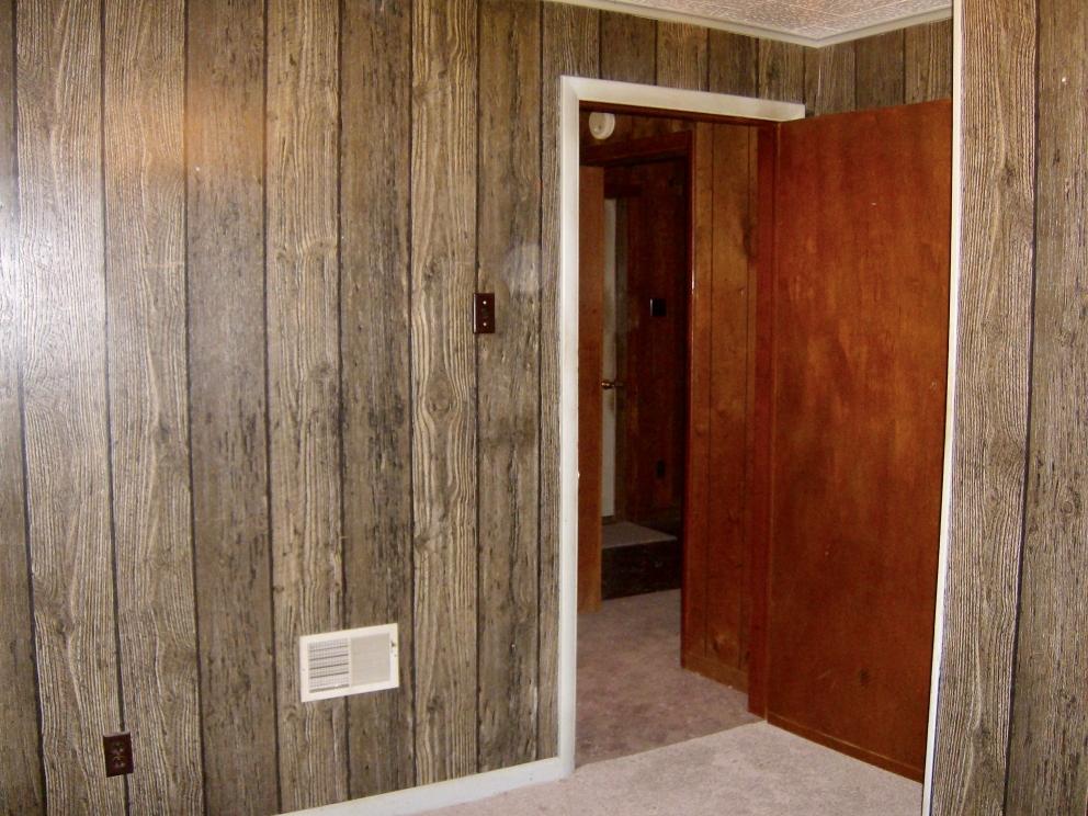 Image for 2 BR/1 BA Home on 1 Acre in Tazewell, VA—-Sells to the Highest Bidder!!—-ONLINE ONLY BIDDING