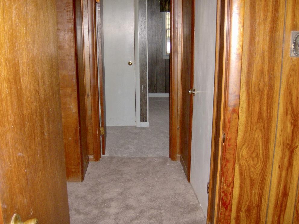 Image for 2 BR/1 BA Home on 1 Acre in Tazewell, VA—-Sells to the Highest Bidder!!—-ONLINE ONLY BIDDING