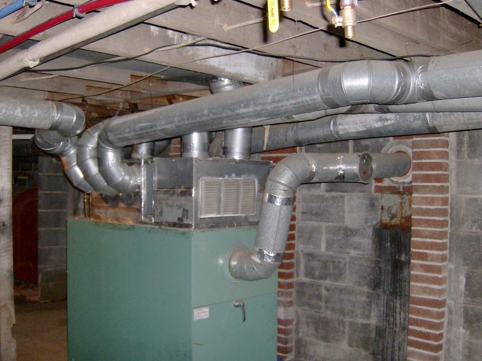 Image for 2 BR/1 BA Home on 1 Acre in Tazewell, VA—-Sells to the Highest Bidder!!—-ONLINE ONLY BIDDING