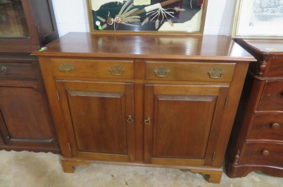 Image for Antique & Collectible Auction