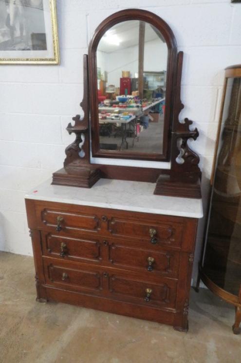 Image for Antique & Collectible Auction
