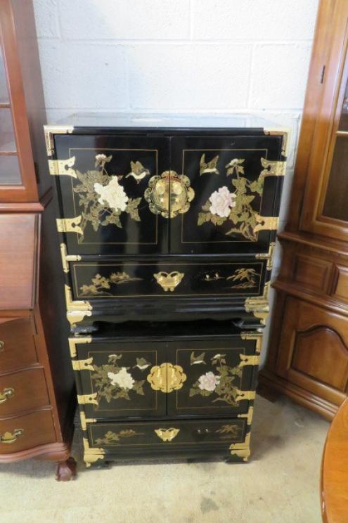 Image for Tremendous Mid-Week Auction