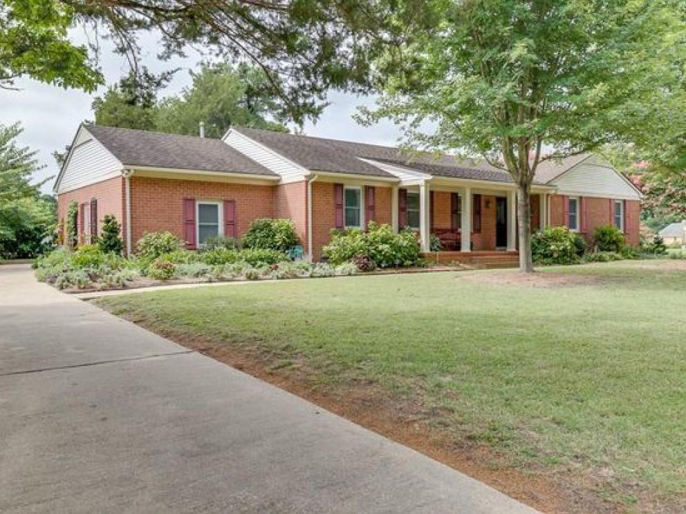 Image for Immaculate 3 BR/2 BA Golf Course Home in Cedar Point Country Club Community—Suffolk, VA