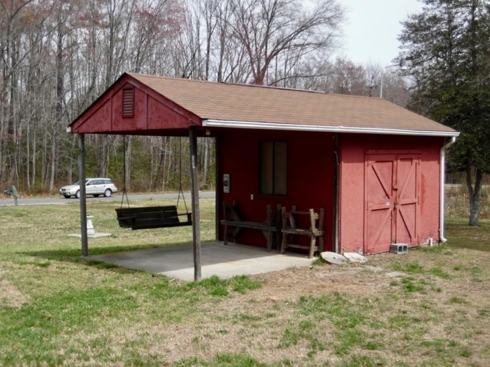 Image for 2 BR/1 BA Home w/30’ x 40’ Shop on 1.3 +/- Acres in Colonial Beach, VA—Sells to the Highest Bidder!