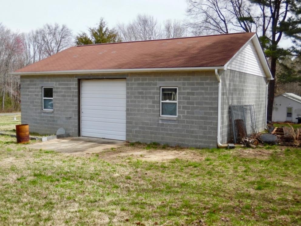 Image for 2 BR/1 BA Home w/30’ x 40’ Shop on 1.3 +/- Acres in Colonial Beach, VA—Sells to the Highest Bidder!