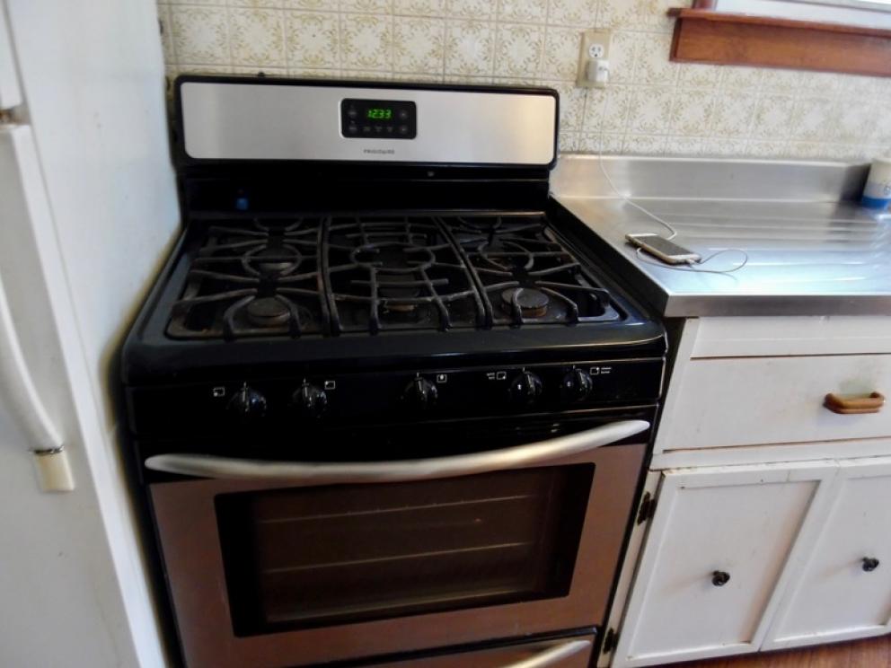 Image for 2 BR/1 BA Home w/30’ x 40’ Shop on 1.3 +/- Acres in Colonial Beach, VA—Sells to the Highest Bidder!