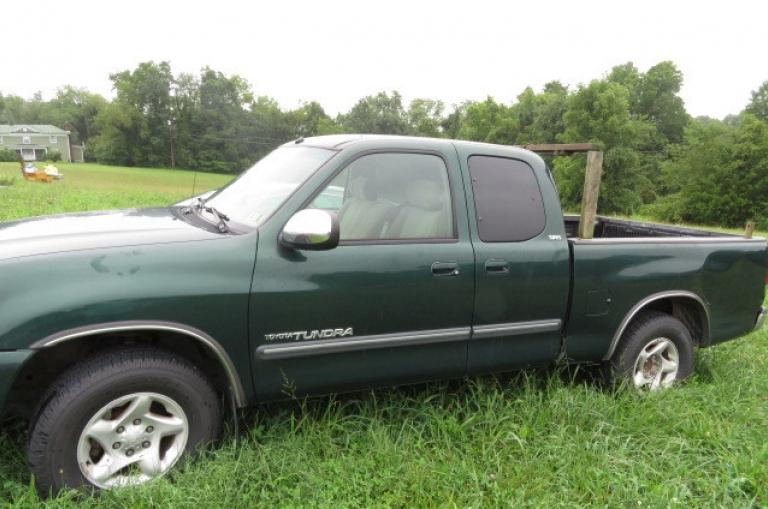 Image for Vehicles, Tractors, and more Auction!