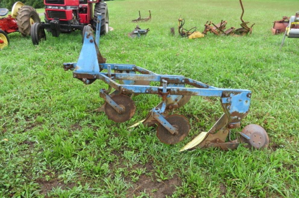 Image for Vehicles, Tractors, and more Auction!