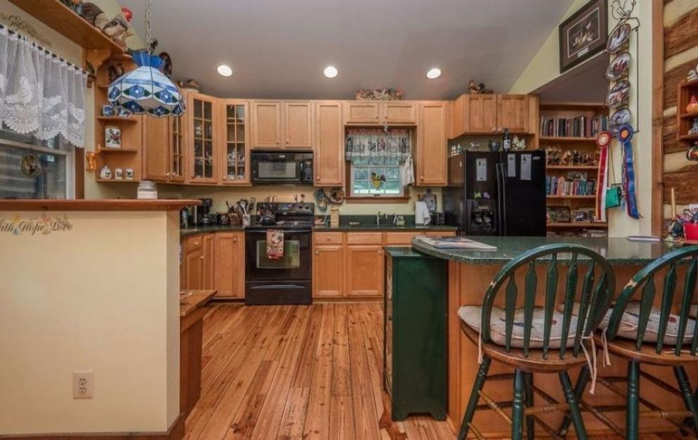 Image for 3 BR/3 BA Home w/Finished Basement on 5.8 +/- Acres & Income Producing Log Cabin Duplex on 25 +/- Ac