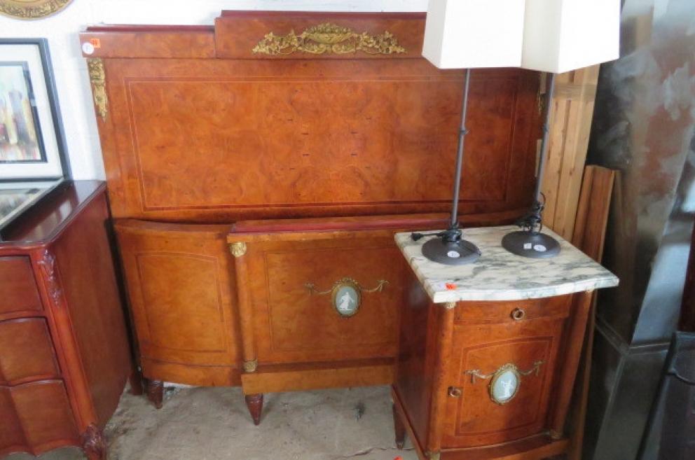 Image for Antiques and Collectibles