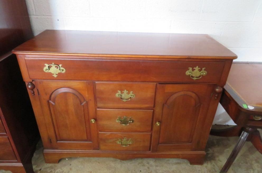 Image for Household and Collectible Auction May 15, 2019