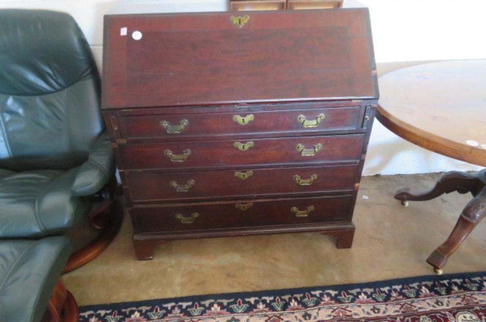 Image for Antique and Collectible Sale