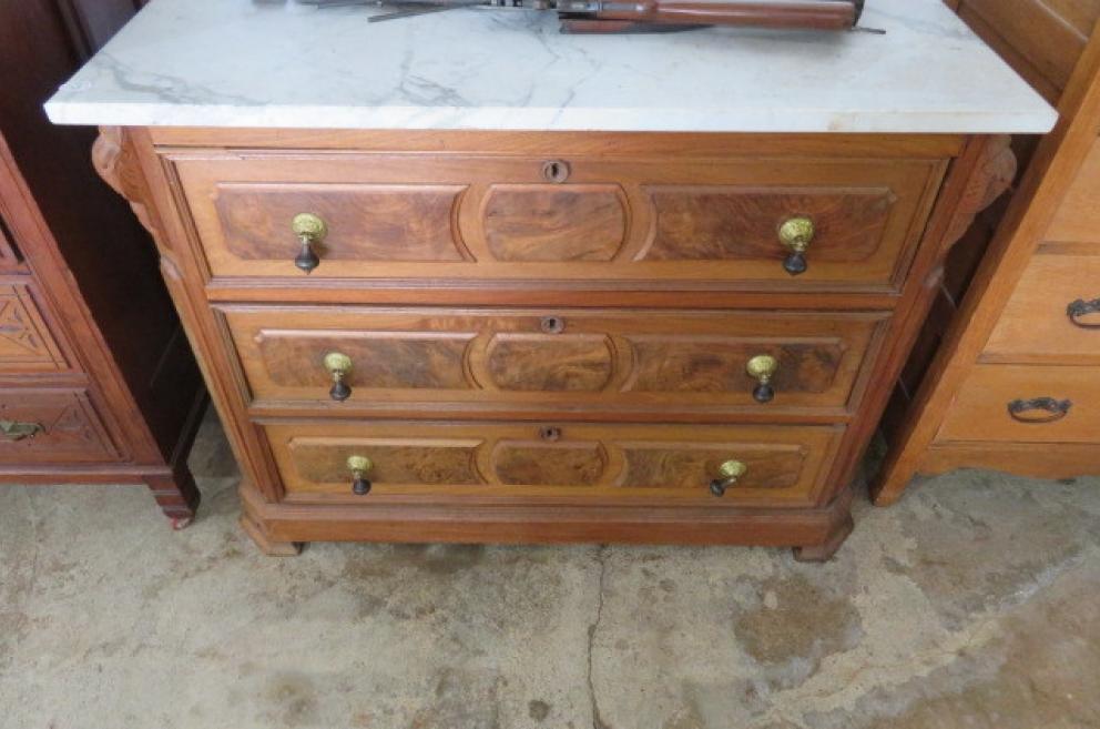 Image for Antiques and Collectibles