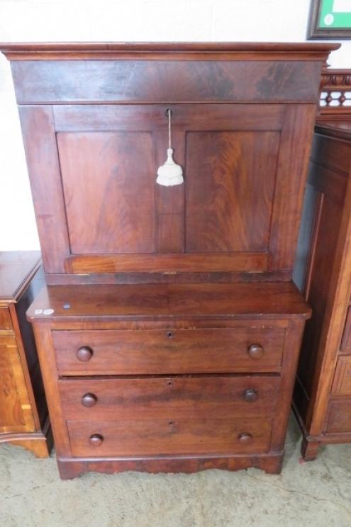 Image for Antiques and Collectibles