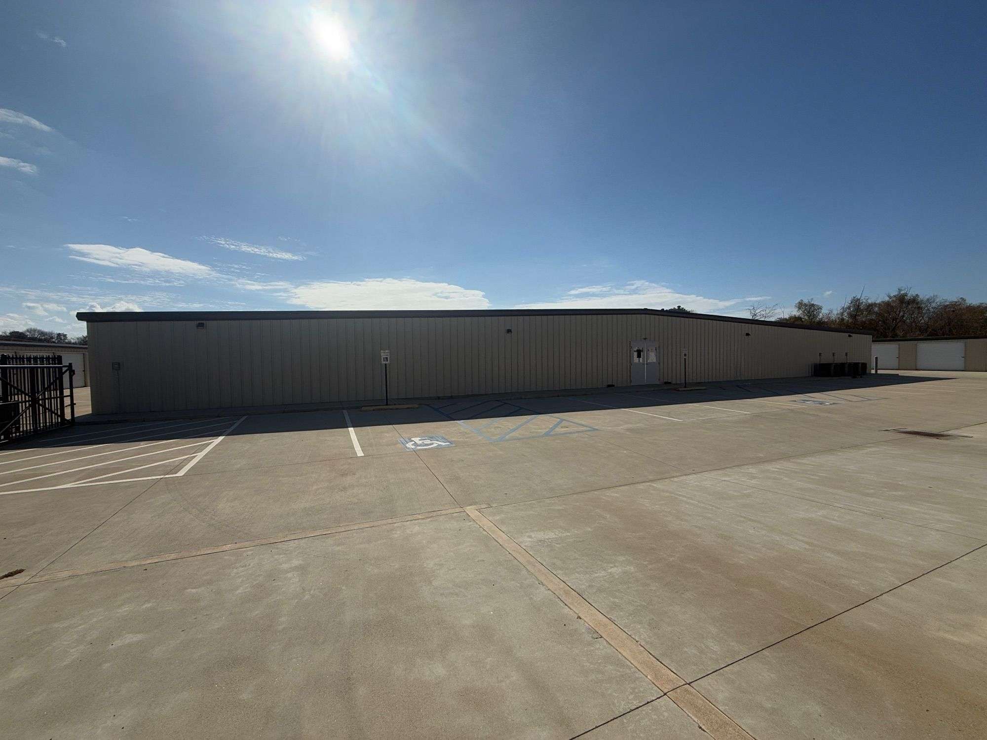 Need Space Storage - 5281 Hacks Cross Rd., Olive Branch, MS