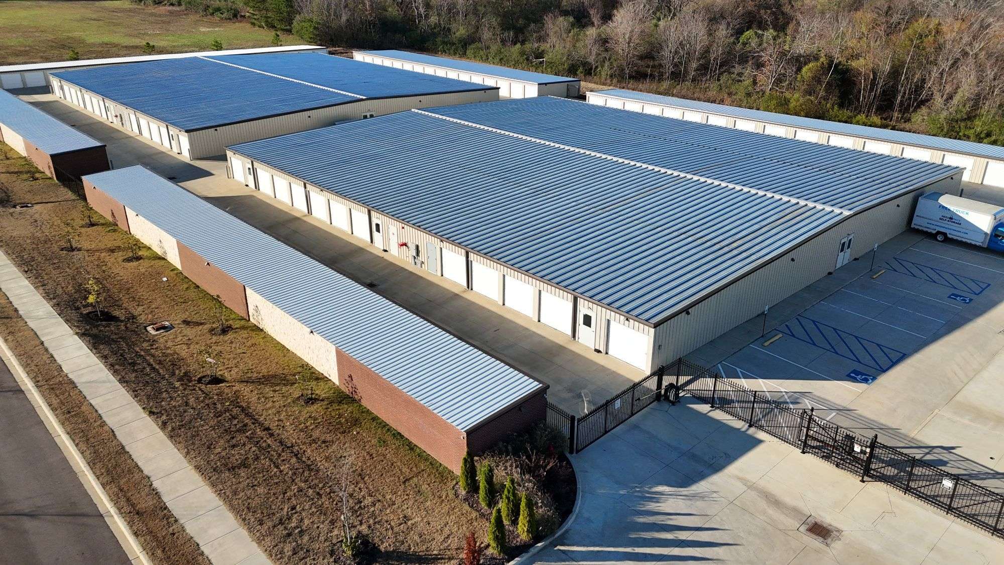 Need Space Storage - 5281 Hacks Cross Rd., Olive Branch, MS