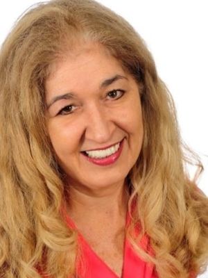 Photo of Michelle Hvasta