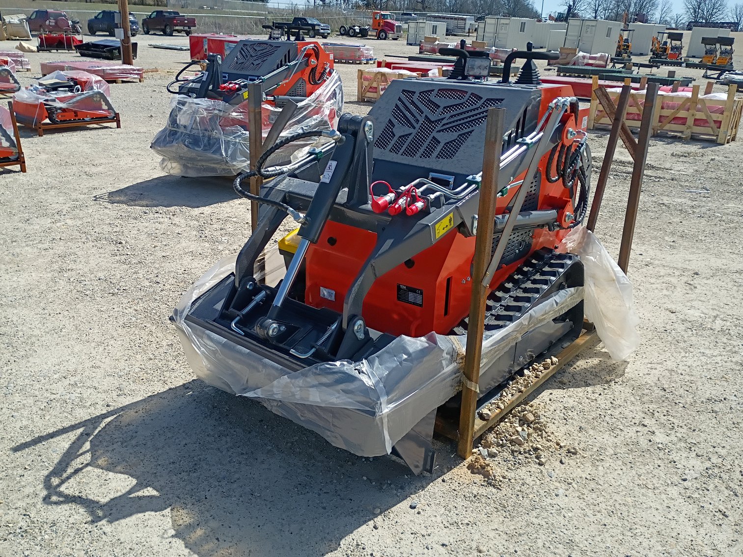 L28-009 • 2026 TPM T460 Mini Skid Steer at Sexton Auctioneers auction